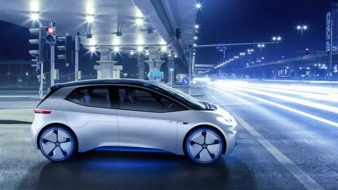 Perché gli italiani non scelgono l’auto elettrica: confronto 2026 dei costi con benzina e diesel