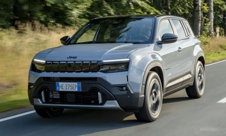 Porte aperte in piazza: i dealer Jeep incontrano gli automobilisti fuori dallo showroom