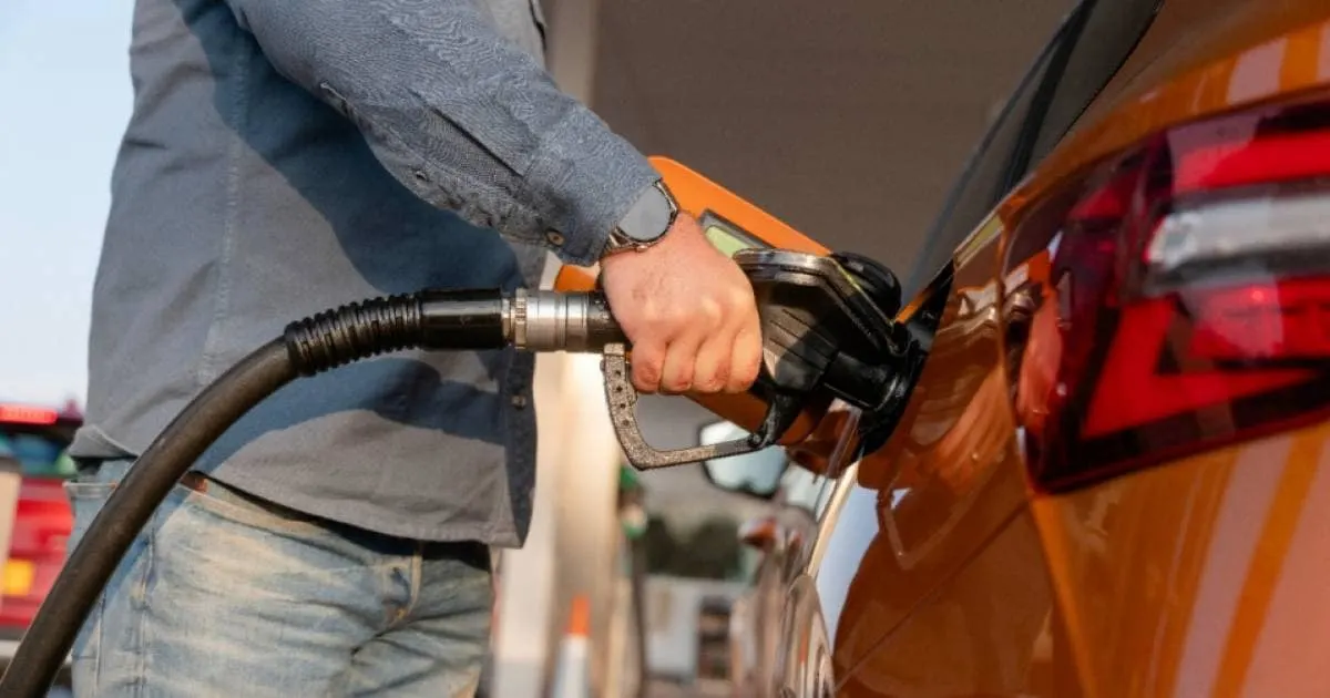 Prezzo diesel fermo: il governo pensa alle accise mobili