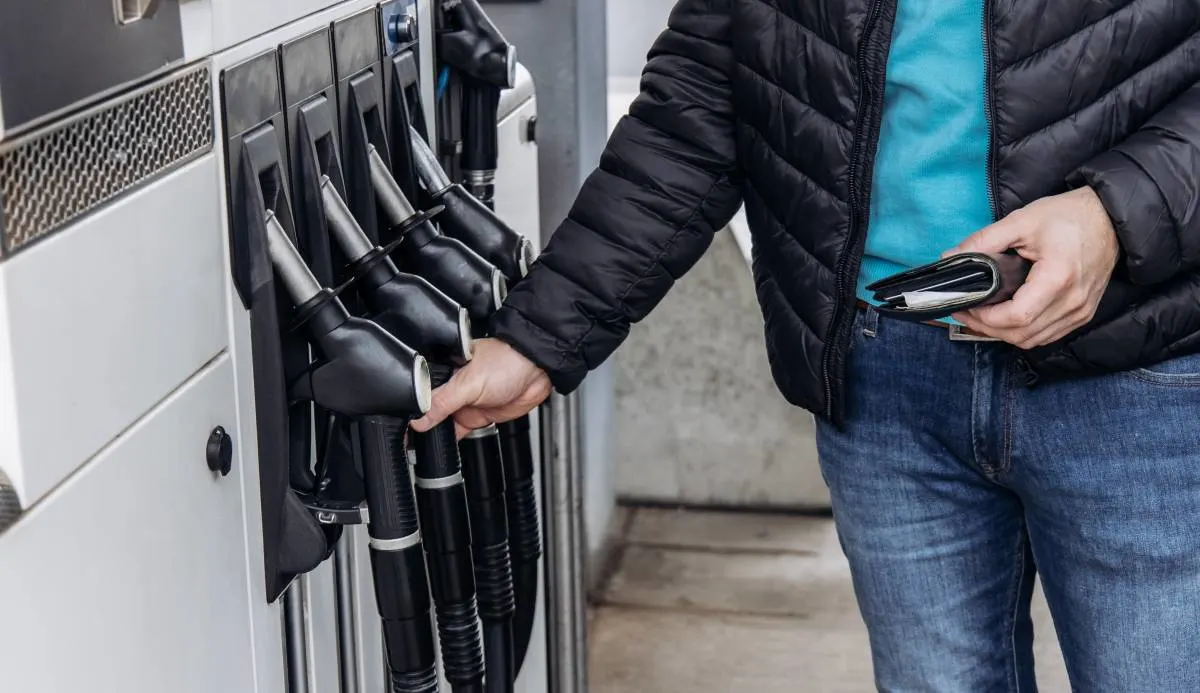 Diesel in calo: quanto pesa il price cap a 2,19 euro?
