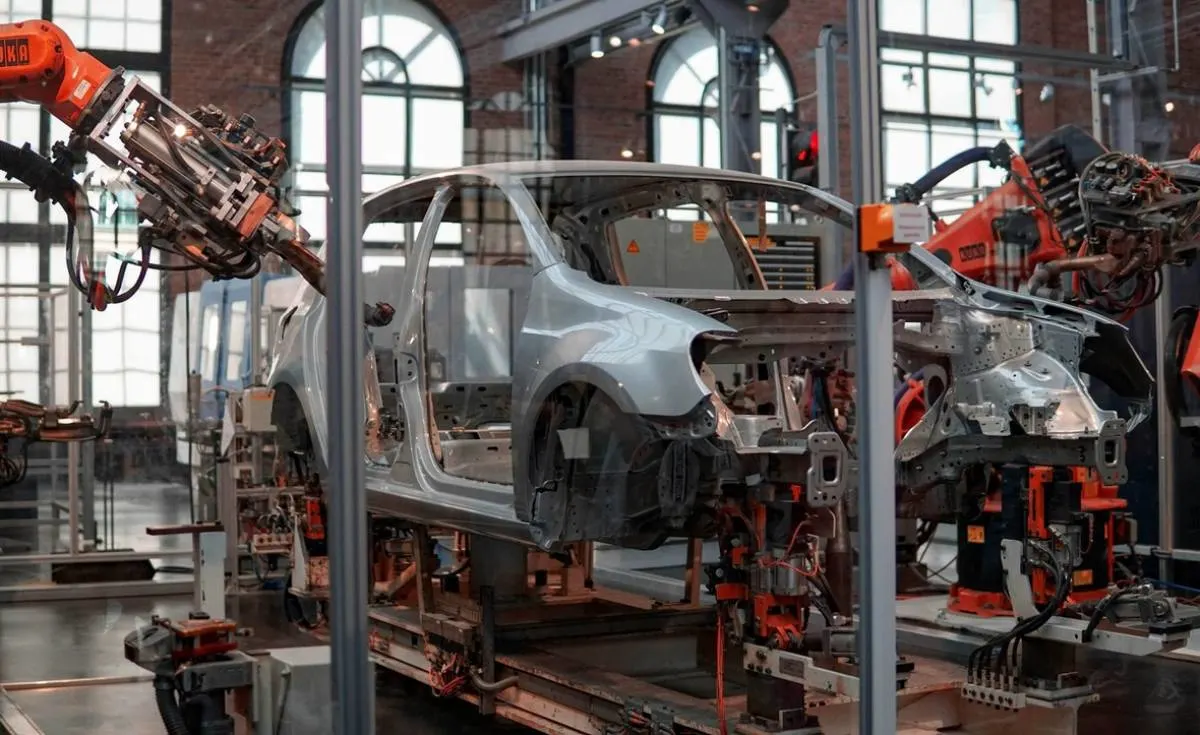 La Cina non è l’unico problema dell’auto europea: ecco cosa deve cambiare